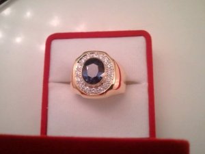 blue_spinel_and_diamond_ring_v2.jpg