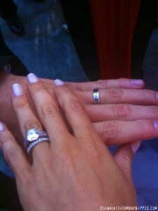 mr-and-mrs-tatum-hands-1.jpg