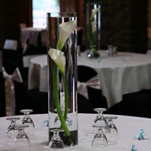 calla-lily-wedding-centerpieces.jpg