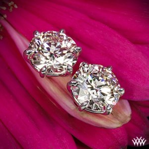 18k-6-prong-martini-diamond-earrings-by-whiteflash-33891_g.jpg