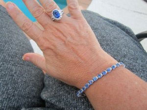 cmsbluesapphirebracelet15.jpg