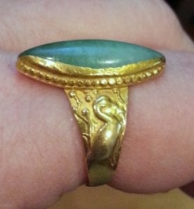 jade_ring_side_view.jpg