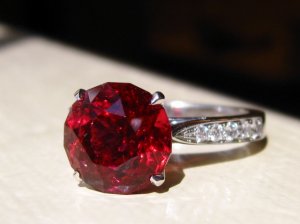 ring_-_rubellite_tourmaline_jua_cut_0530.jpg