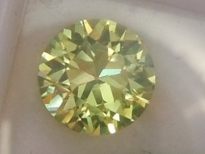 tl_diamond_cut_chrysoberyl.jpg