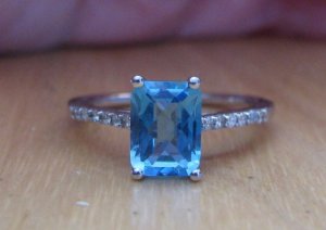 blue_topaz_ring.jpg