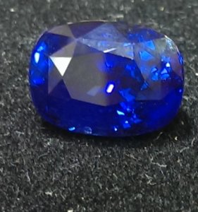 11ctheatedsrilankanbluesapphire.jpg