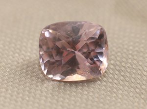 spinel8c.jpg