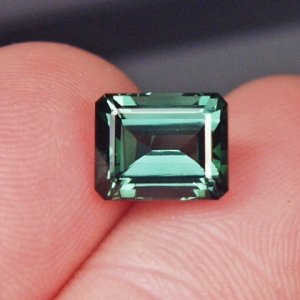 green_tourmaline_-_litnon.jpg