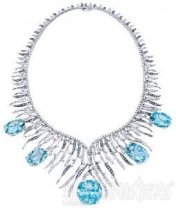 santa-maria-sapphire-necklace.jpg