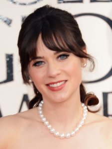 zooey_deschanel_pearl_necklaces_cultured_pearls_rpqu_cn7avil.jpg