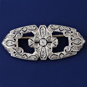 brooch 01a.JPG