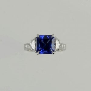 tanzanite_ring1.jpg