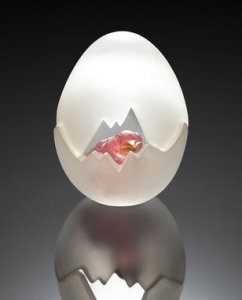 rockcrystalegg_tourmalinebird.jpg