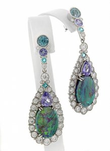 agta-spectrum-2012-awards-dierdre-featherstone-platinum-opal-paraiba-tourmaline-diamond-earrings.jpg