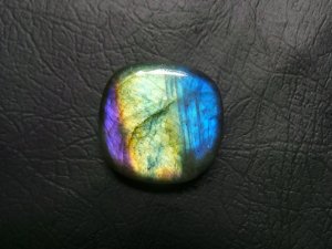 labradorite.jpg