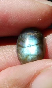 labradorite_cab.jpg