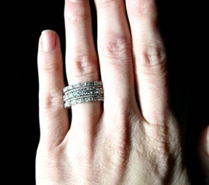 Fluffi eternity band set.jpg