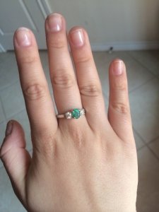 emerald_ring_4.jpg