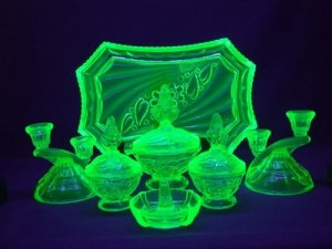 uranium_glass.jpg