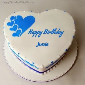 _happybirthdaycakepic.jpeg