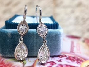 cvbqueenie60earrings.jpg