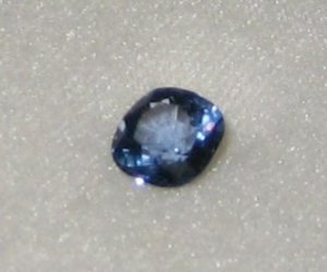 klsbluecushionspinel10.JPG