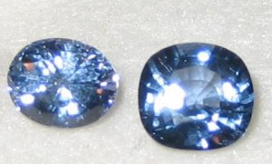 sapphirevsspinel4.JPG