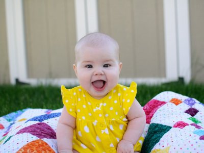 Dorah 6 months-2788.jpg