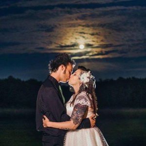 wedding moon1.jpg