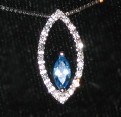 topaz pendant.jpg