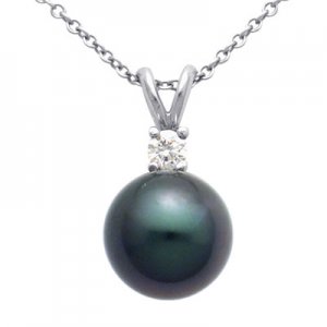 blackpearlpendant.jpg