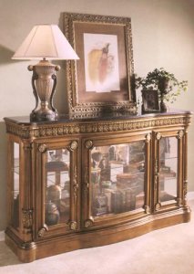 pulaski credenza 102008.jpg