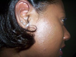 Earring 1.jpg