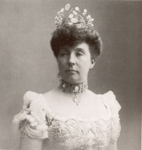 PsseMarieOrleans_opalparure_0.jpg