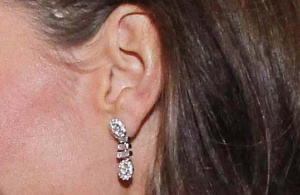 kate-middleton-s-earring-pic-pa-137271423.jpg