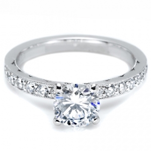 TACORI%20ENGAGMENT%20RING_0.jpg