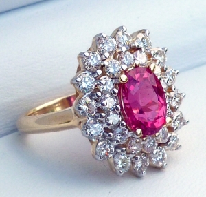 mahenge_spinel_diamond_ring3.jpg