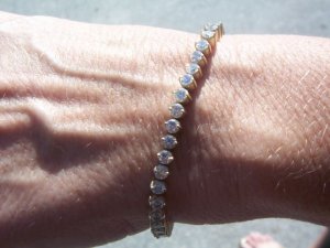 momsbracelet7ct.jpg