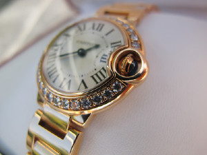 cartier_ballon_bleu_rose_gold_women_s_watch_7-s.jpg