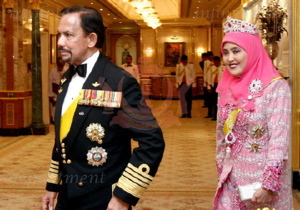 2010-0715-brunei-saleha.jpg