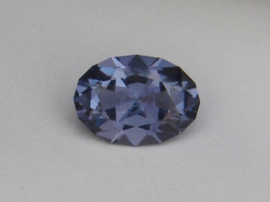 blue_spinel_oval.jpg