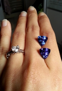 pair_of_trillion_tanzanites_-_direct_sunlight__3a_.jpg