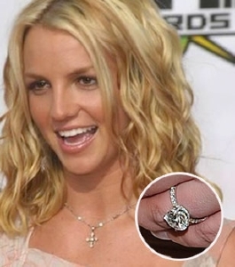 celebrity-engagement-rings-britney.jpg