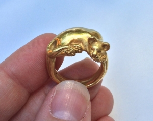 gold-clarence-ring1.jpg