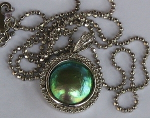 abalone_pendant2.jpg