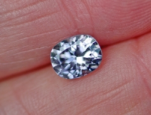 barion_grey_spinel.jpg