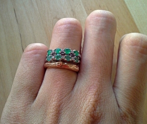 wedding_band___emerald_stacks.jpg