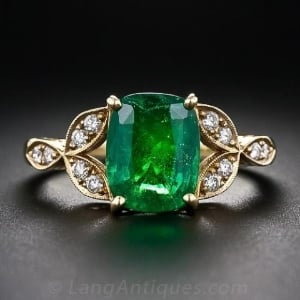 1375914674_30_1_3509_cushion_cut_emerald_and_diamond_ring__1_of_6___1_.jpg