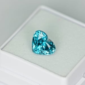 jdheartzircon3p76ct907x10x636.jpg