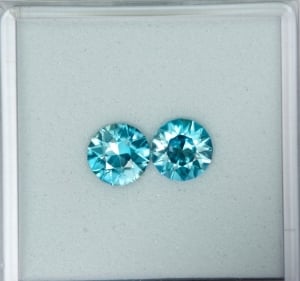 jdbluezircon6mm.jpg